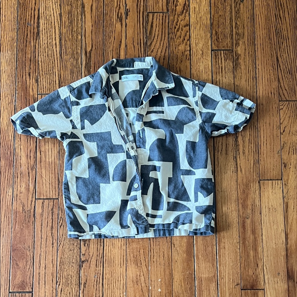 Zara Abstract Patterned Black and Cream Shirt